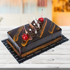 Red Cherry Chocolate Fudge Loaf Cake Buy Cake Delivery Online for specialGifts