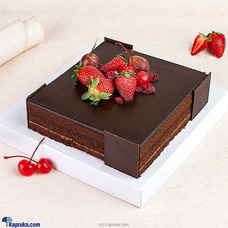 Fudge Fusion Strawberry Cake  Online for cakes