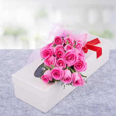 Dozen Pink Roses In Box Buy Flower Delivery Online for specialGifts