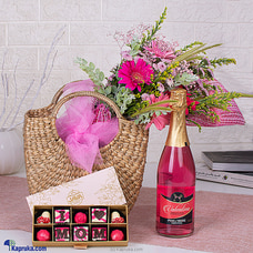 Heartfelt Indulgence Collection Mother`s Day Giftset Buy mothers day Online for specialGifts