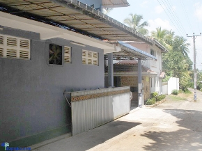 Sri Lanka rent at Yakkala - Out Of Colombo