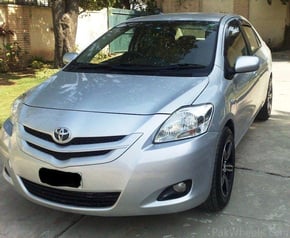 Rent a Car In Sri Lanka Standard Size - Toyota NZE 121 / Toyota Belta