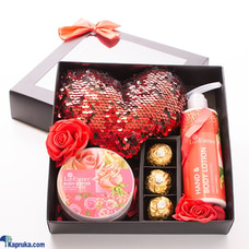 Sweet Rose Gift Box Buy Sweet buds Online for GIFTSET