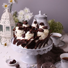 Galadari Black Forest Buy Cake Delivery Online for specialGifts