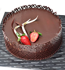 Classic Strawberry Gateau Buy Cake Delivery Online for specialGifts