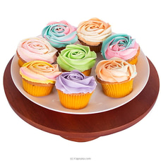 Divine Vanilla Cupcake - 12 Pcs Buy Cake Delivery Online for specialGifts