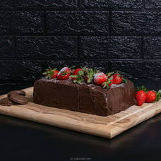 Choco Strawberry Sponge Cake  Online for cakes