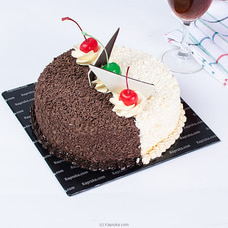 Vanilla Chocolate Mix Sponge Cake Buy Cake Delivery Online for specialGifts