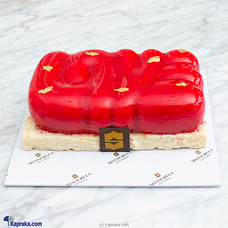 Shangri - La Strawberry White Chocolate Mousse Cake  Online for cakes