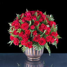 Country Roses 100 Red Roses Premium Arrangement Buy Flower Republic Online for flowers