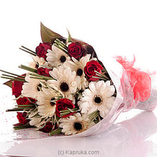 Captured My Heart flower bouquet at Kapruka Online