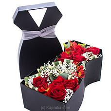 Dressed In Red Roses- Mix Of Sandriyana Gold And Red Roses at Kapruka Online