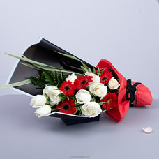 Burnin` Love Bouquet Buy Flower Delivery Online for specialGifts