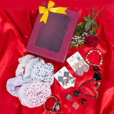 Flames Of Love Fancy Gift Set For Her Buy anniversary Online for specialGifts
