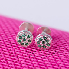 Round Ear stud in 925 Sterling Silver studded with green cubic Zirconia Stones Buy Get Sri Lankan Goods Online for specialGifts