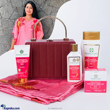 `Surprise Her` gift set Buy same day delivery Online for specialGifts