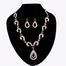 Stone N String Crystal Set AC1710 Buy STONE N STRING Online for specialGifts