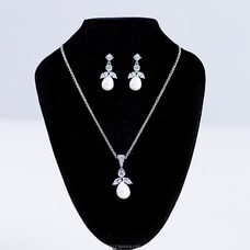 Stone N String Cubic Zirconia Jewelry Set KI0324 Buy STONE N STRING Online for specialGifts