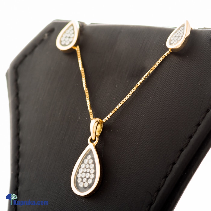 Diamond Dreams 18kt Yellow Gold Pendant With Earing Set Online at Kapruka | Product# jewellerydd0105