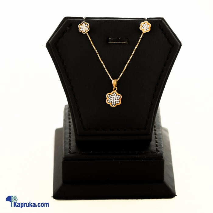 Diamond Dreams 18kt Yellow Gold Pendant With Earing Set Online at Kapruka | Product# jewellerydd0109