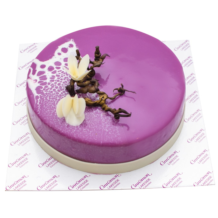 Cinnamon Lakeside White Chocolate Blueberry Velvet Cake Online at Kapruka | Product# cakeTA00163