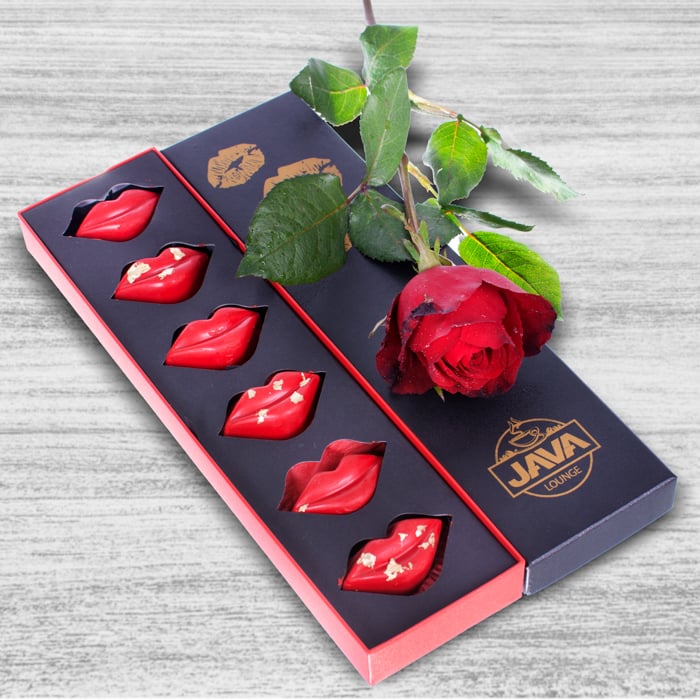 'sealed With A Kiss 'java Lip Chocolates With Single Rose Online at Kapruka | Product# flowers00T1291