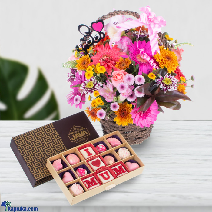 'amma' Is The Best - Fresh Blooms With 15 Piece Of Java Chocolate Box Online at Kapruka | Product# flowers00T1306