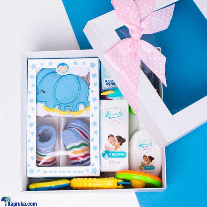 'pamper Me' New Born Baby Essential Gift Set, Baby Registry Online at Kapruka | Product# babypack00766