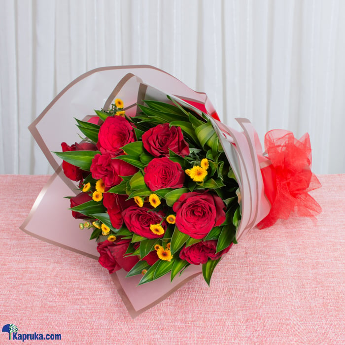 Wrap Of Loveliness 12 Red Rose Flower Bouquet Online at Kapruka | Product# flowers00T1387