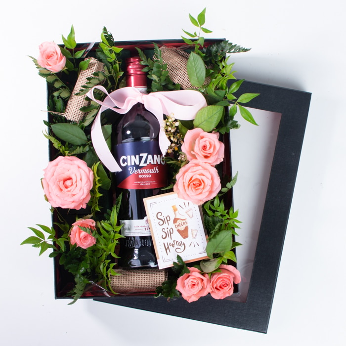 Celebration Of Love Flowers & Wine Gift Online at Kapruka | Product# liqprod100263
