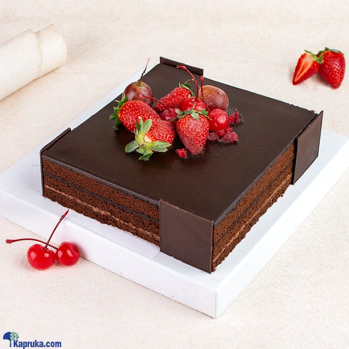 Fudge Fusion Strawberry Cake Online at Kapruka | Product# cake00KA001557