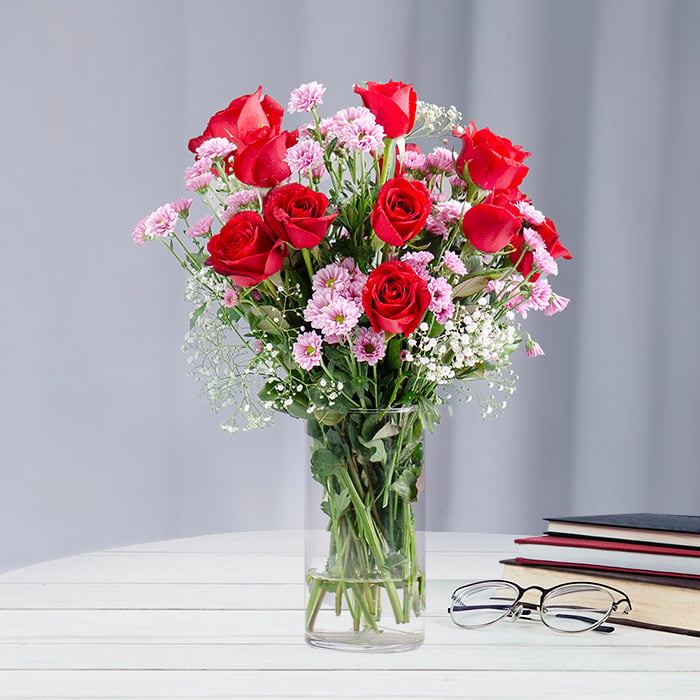 Passion Blooms In Purple And Red Vase - 15 Red Rose With Chrishanthimus Online at Kapruka | Product# flowers00T1501