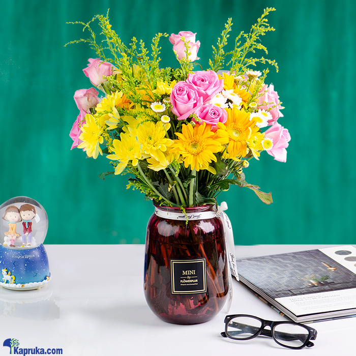 Sunshine And Roses Vase Online at Kapruka | Product# flowers00T1506