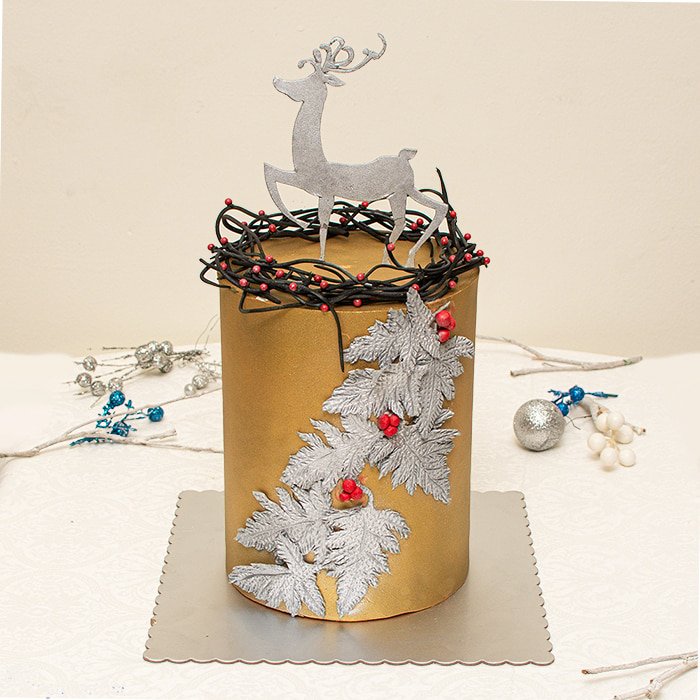 Cinnamon Grand Reindeer Cake Online at Kapruka | Product# cakeCG00167