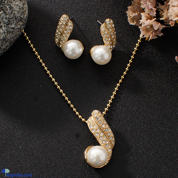 STONE N STRING CRYSTAL NECKLACE SET - CI0311 AND CA0311(STR) Online at Kapruka | Product# stoneNS0447