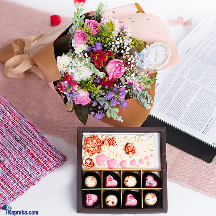 Petals Sweets Pink Rose Mix Flower Bouquet With Kapruka Chocolate Online at Kapruka | Product# combochtefl5